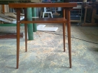 Solid wood table-photo 2